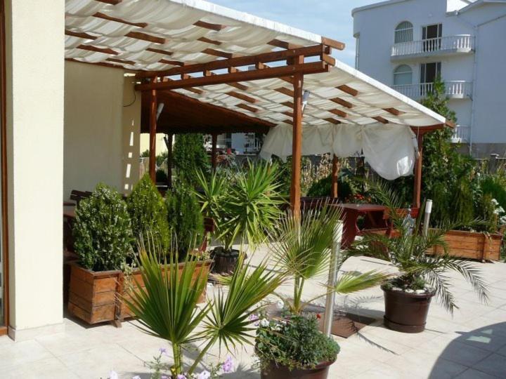 Семеен Хотел Атива - Family Hotel Ativa Lozenets Extérieur photo