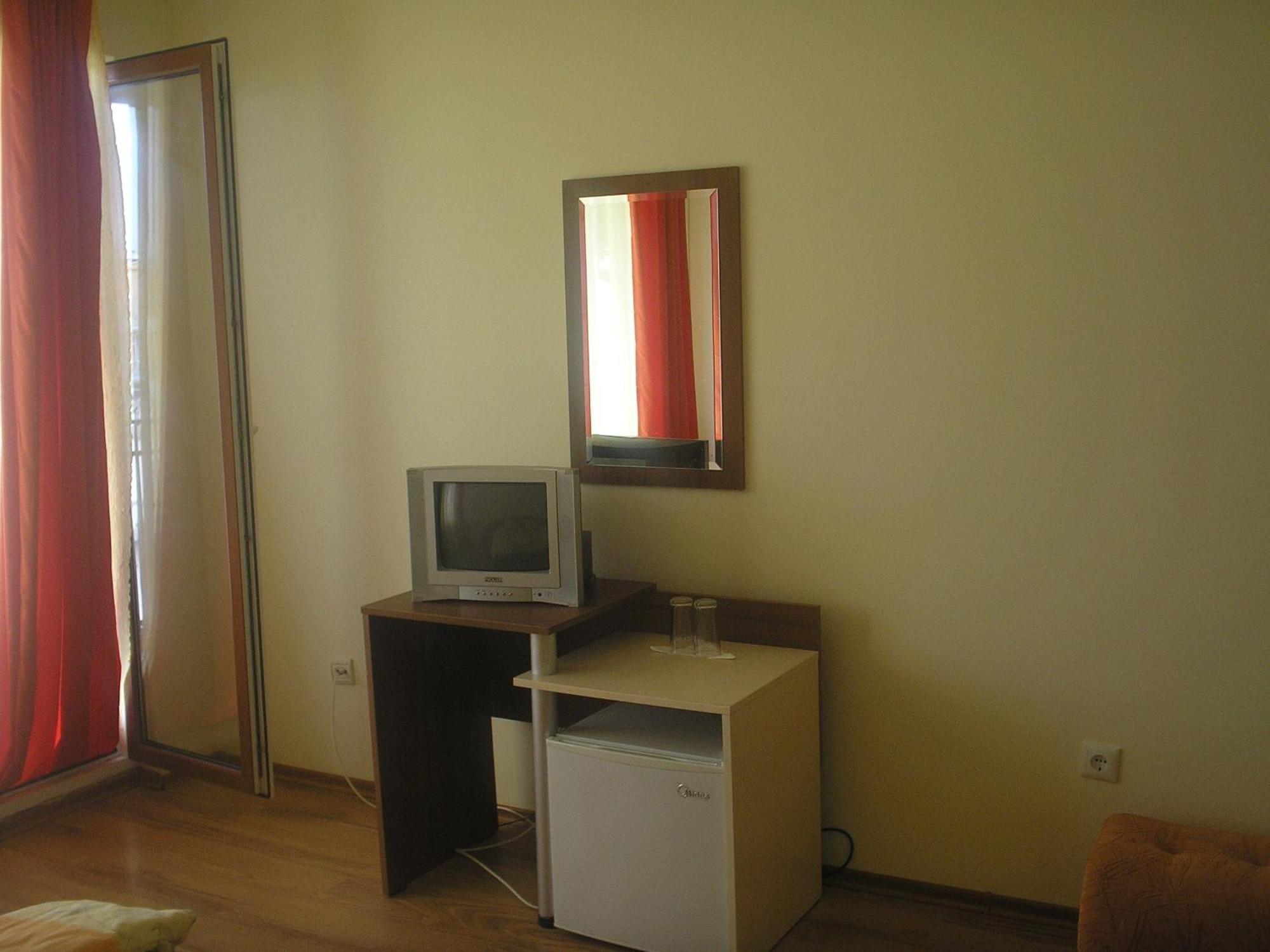 Семеен Хотел Атива - Family Hotel Ativa Lozenets Extérieur photo