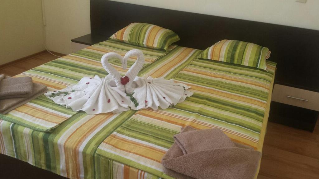 Семеен Хотел Атива - Family Hotel Ativa Lozenets Extérieur photo