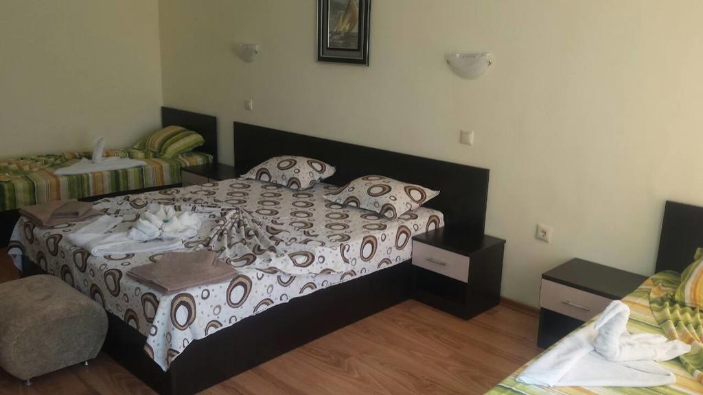 Семеен Хотел Атива - Family Hotel Ativa Lozenets Extérieur photo