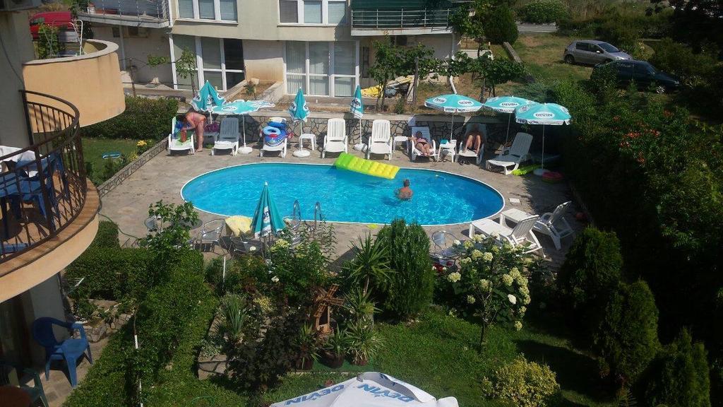 Семеен Хотел Атива - Family Hotel Ativa Lozenets Extérieur photo