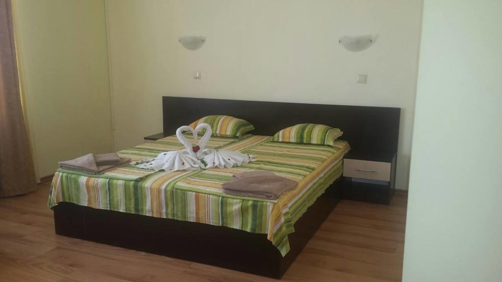 Семеен Хотел Атива - Family Hotel Ativa Lozenets Extérieur photo